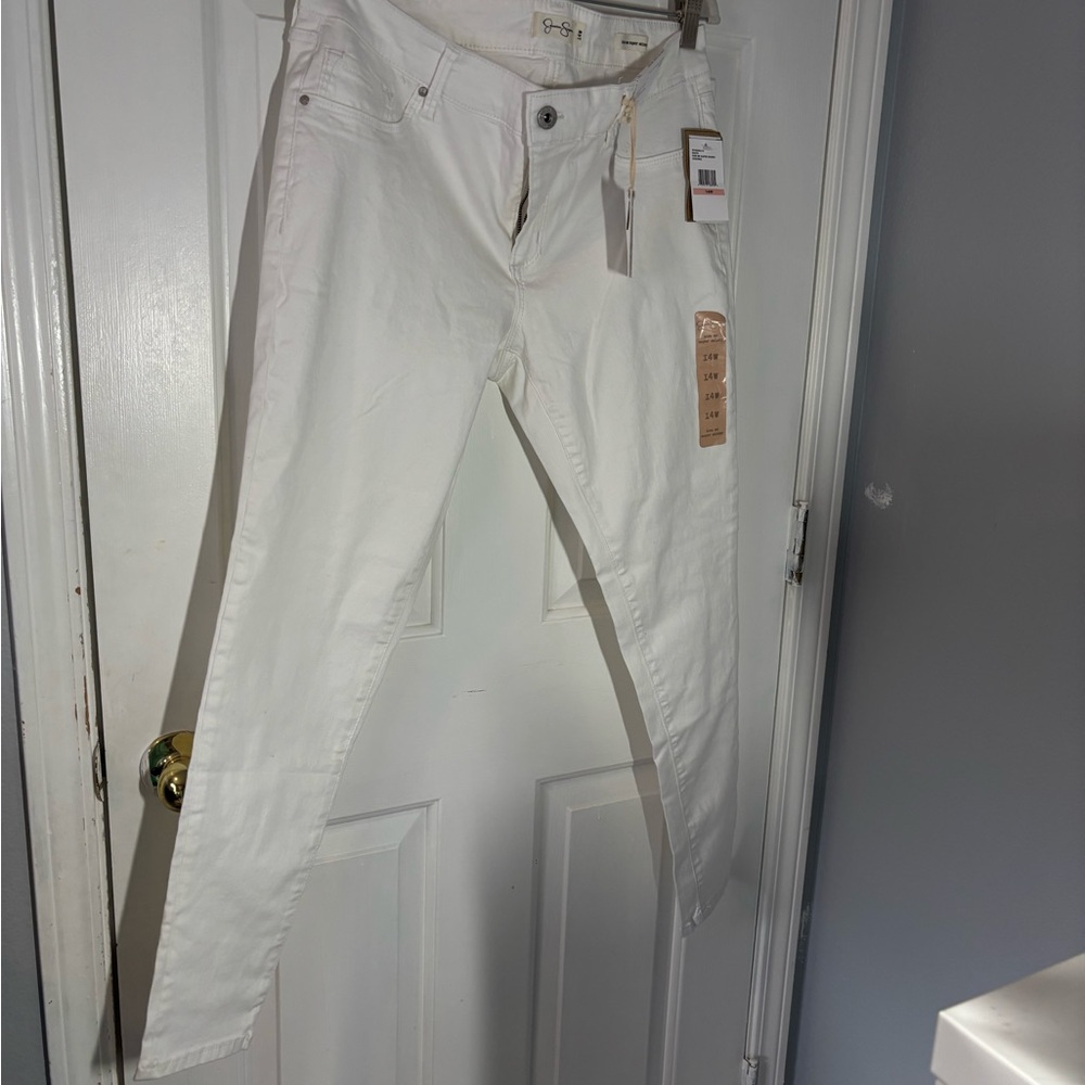 Women's White Jeans